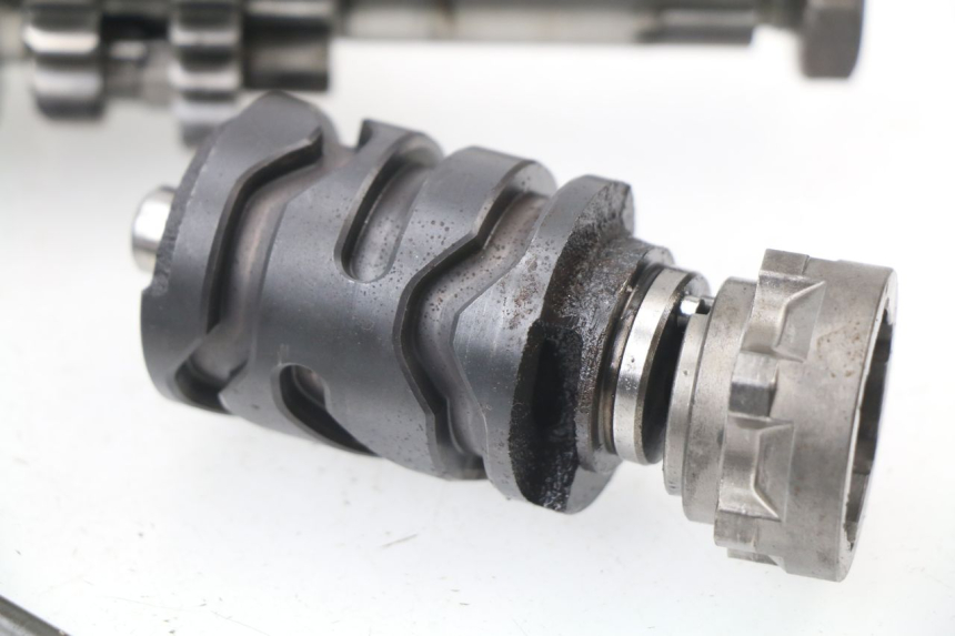 photo de GETRIEBE  YAMAHA YZ 125 (1998 - 2005) - Zoom auf Gebrauchszustand