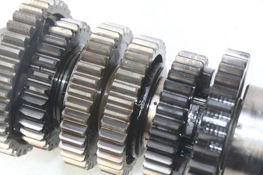 photo de GETRIEBE YAMAHA YZF R1 1000 (2007 - 2008) - Zoom auf Gebrauchszustand