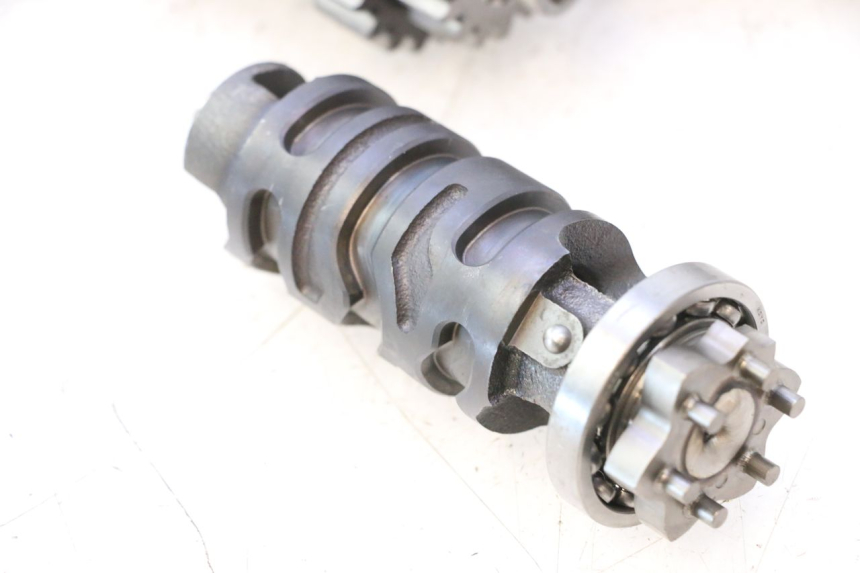 photo de GETRIEBE  YAMAHA YZF R6 600 (2008 - 2009) - Weitere Ansicht des Artikels