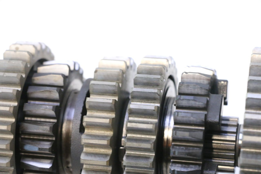 photo de GETRIEBE  YAMAHA YZF R6 600 (2008 - 2009) - Details der Befestigungspunkte