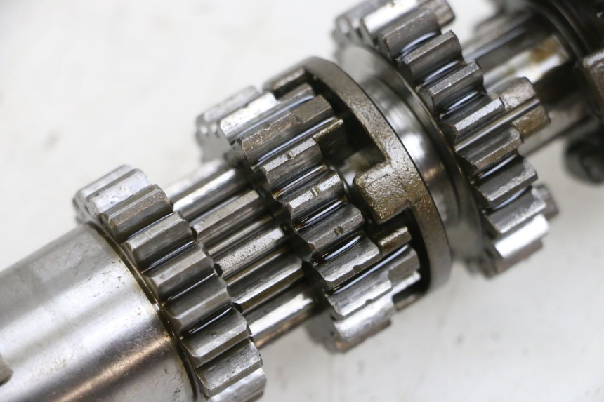 photo de GETRIEBE  KYMCO ZING 125 (1997 - 2003) - Details der Befestigungspunkte