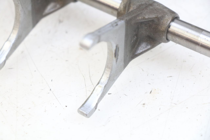 photo de GETRIEBE KAWASAKI ZX-6R ZX6R 600 (1995 - 1997) - Alternativer Blickwinkel