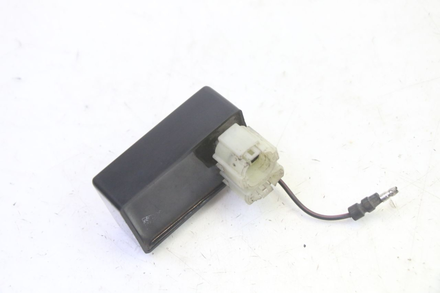 photo de CDI STEUERGERÄT KYMCO AGILITY NAKED RENOUVO 2T 50 (2011 - 2018) - Oberflächenzustand und Material