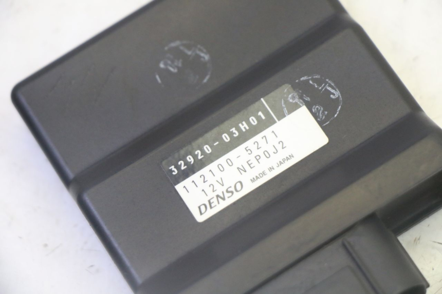 photo de CDI-STEUERGERäT SUZUKI BURGMAN 125 (2007 - 2014) - Detailansicht des Bauteils