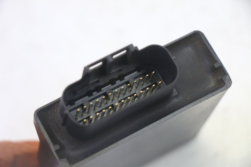 photo de CDI-STEUERGERäT SUZUKI BURGMAN 125 (2007 - 2014) - Alternative Perspektive