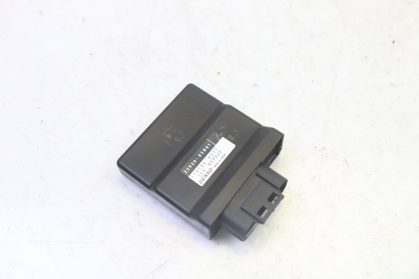 photo de CDI-STEUERGERäT SUZUKI BURGMAN 125 (2007 - 2014) - Hauptansicht