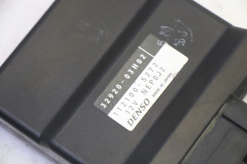 photo de CDI-STEUERGERäT SUZUKI BURGMAN 125 (2007 - 2014) - Detailansicht des Bauteils