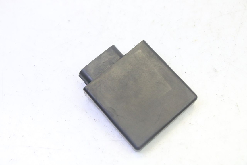 photo de CDI-STEUERGERäT SUZUKI BURGMAN 125 (2007 - 2014) - Technische Nahaufnahme