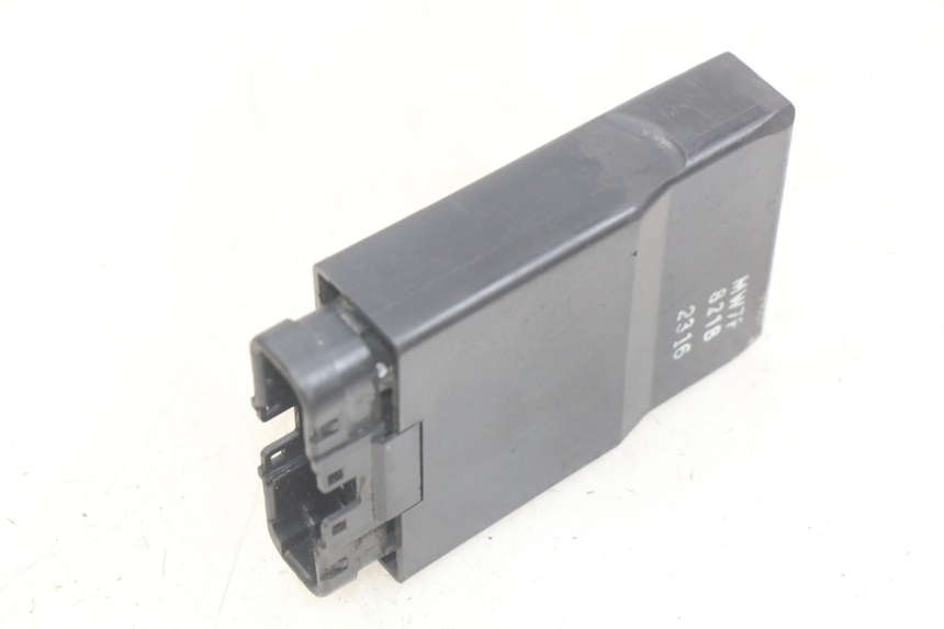 photo de CDI-STEUERGERäT HONDA CBR F SC25 1000 (1989 - 1992) - Detailansicht des Bauteils
