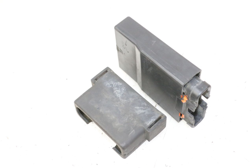 photo de CDI STEUERGERÄT HONDA CBR RR FIREBLADE 900 (1992 - 1994) - Zoom auf Gebrauchszustand