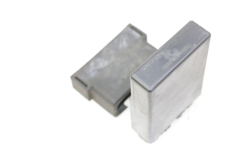 photo de CDI STEUERGERÄT HONDA CBR RR FIREBLADE 900 (1992 - 1994) - Gesamtansicht des Produkts