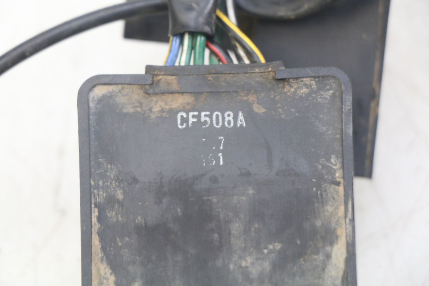 photo de CDI-STEUERGERäT HONDA CR 80 (2001 - 2003) - Zoom auf Gebrauchszustand