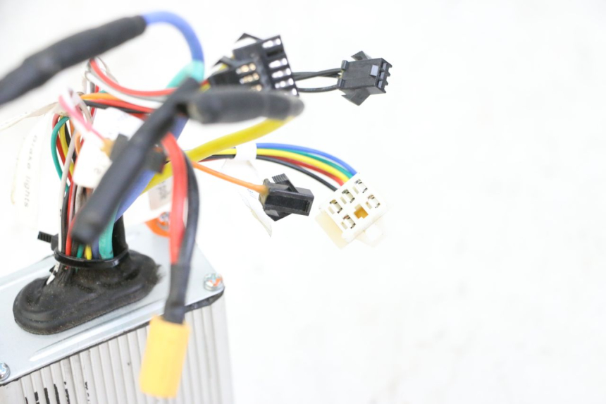 photo de CDI STEUERGERÄT URBANGLIDE E-CROSS PRO 1 - Alternative Perspektive