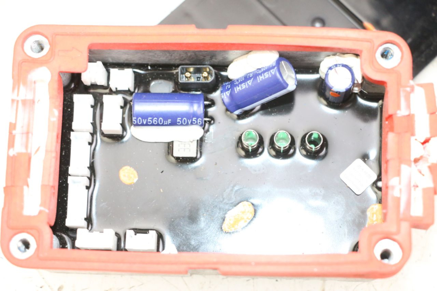 photo de CDI-GEHäUSE SEGWAY NINEBOT E2 1 - Fokus auf die Struktur