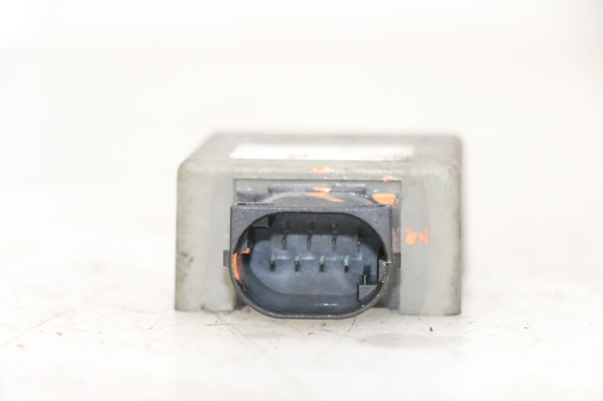 photo de CDI-STEUERGERäT PEUGEOT ELYSTAR 50 (2002 - 2014) - Detailansicht des Bauteils