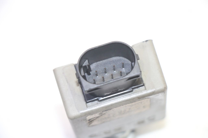 photo de CDI-STEUERGERäT PEUGEOT ELYSTAR 50 (2002 - 2014) - Technische Nahaufnahme