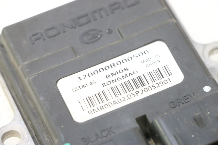photo de CDI STEUERGERÄT JM MOTORS F45i 4T 50 (2020 - 2023) - Alternative Perspektive