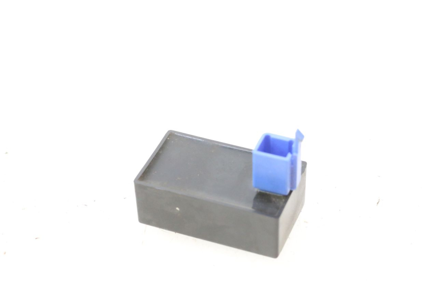 photo de CDI STEUERGERÄT JM MOTORS F45i 4T 50 (2020 - 2023) - Details der Befestigungspunkte