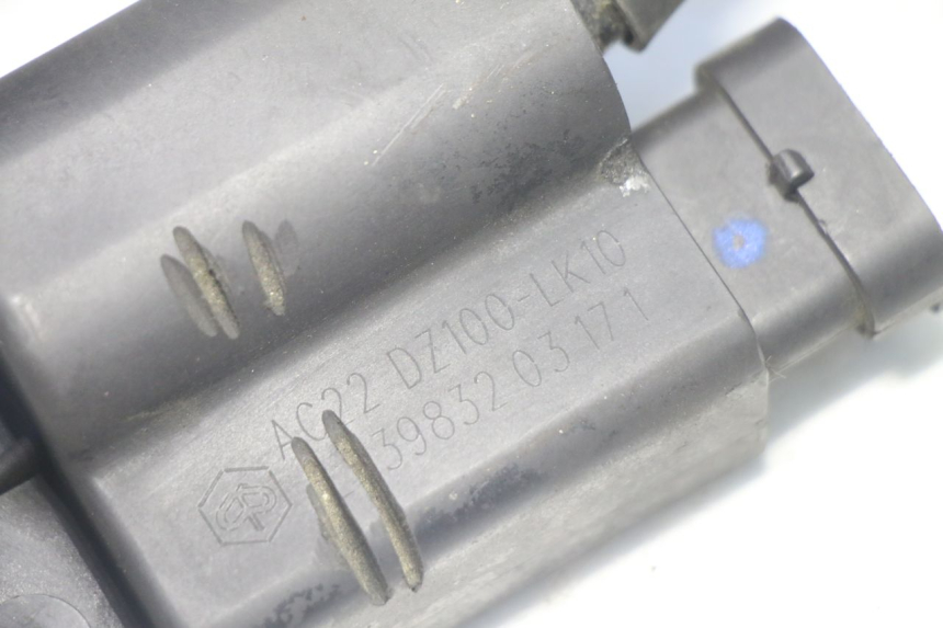 photo de CDI-STEUERGERäT PIAGGIO FLY 4T 50 (2013 - 2017) - Oberflächenzustand und Material