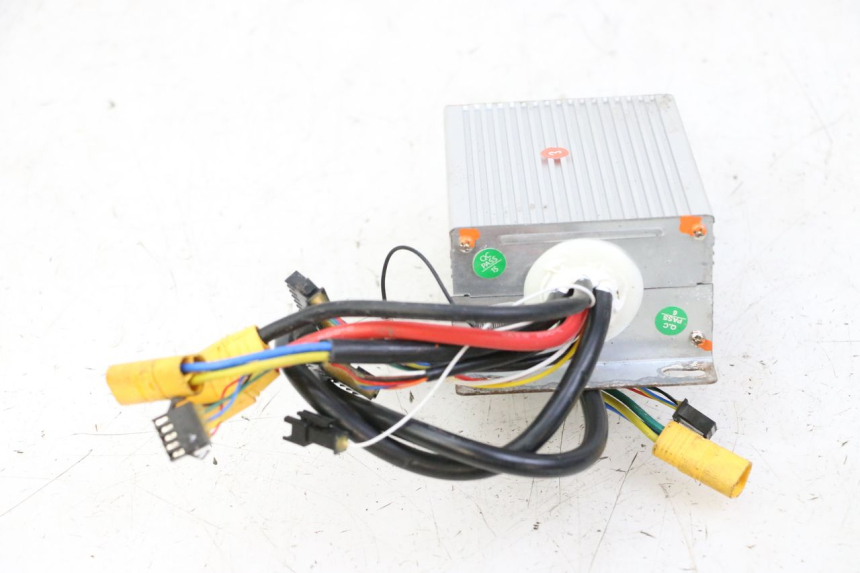 photo de CDI STEUERGERÄT KUKIRIN G2 MASTER 1 - Zoom auf Komponenten