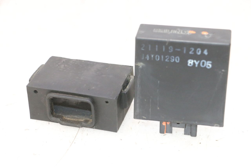 photo de CDI STEUERGERÄT KAWASAKI GPX F ZX750F 750 (1986 - 1990) - Hauptansicht