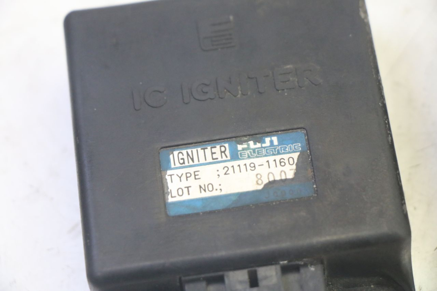 photo de CDI STEUERGERÄT KAWASAKI GPX R WARBIRD 600 (1988 - 1993) - Detailansicht des Bauteils