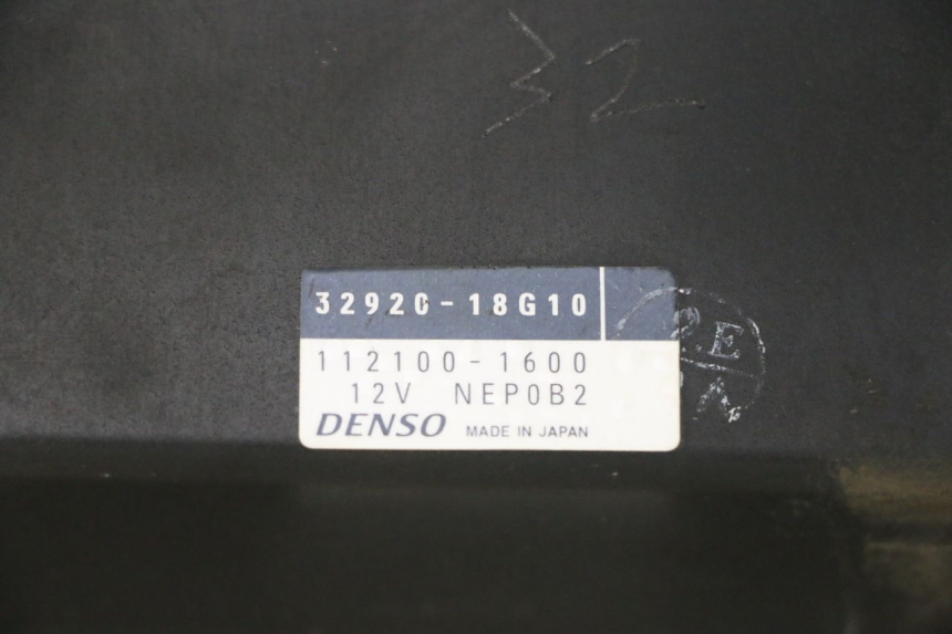 photo de CDI STEUERGERÄT SUZUKI GSXR GSX-R 1000 (2003 - 2004) - Oberflächenzustand und Material