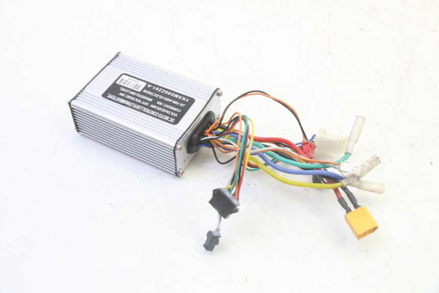 photo de CDI STEUERGERÄT HITWAY H5 1 - Alternative Perspektive