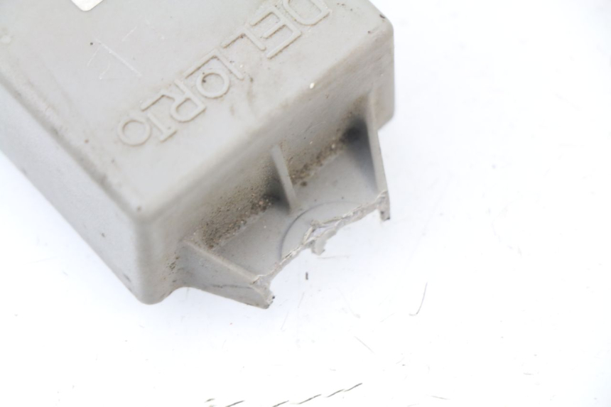 photo de CDI STEUERGERÄT PEUGEOT JET FORCE CARBU 50 (2003 - 2016) - Alternative Perspektive