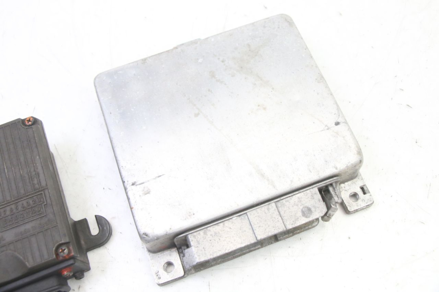 photo de CDI STEUERGERÄT BMW K 75 RT 750 (1989 - 1997) - Zoom auf Gebrauchszustand