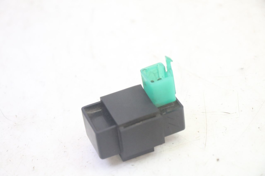 photo de CDI-STEUERGERäT PEUGEOT KISBEE 4T 50 (2018 - 2022) - Technische Nahaufnahme