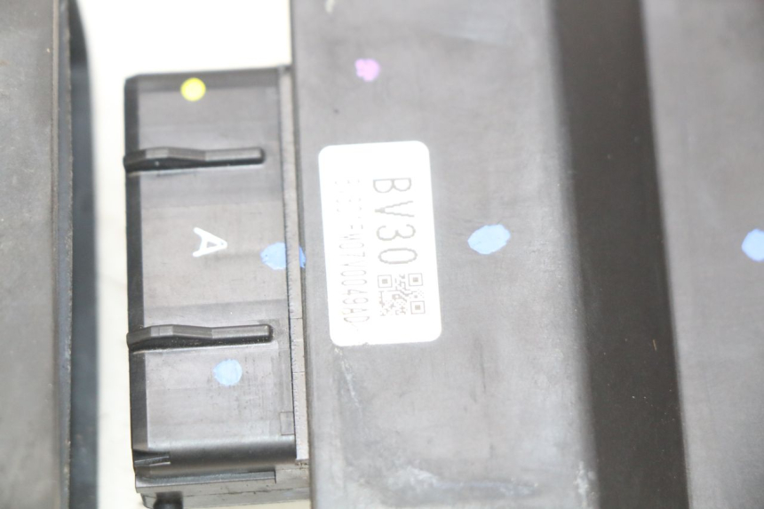 photo de CDI-STEUERGERäT YAMAHA N-MAX NMAX 125 (2017 - 2020) - Zoom auf Gebrauchszustand