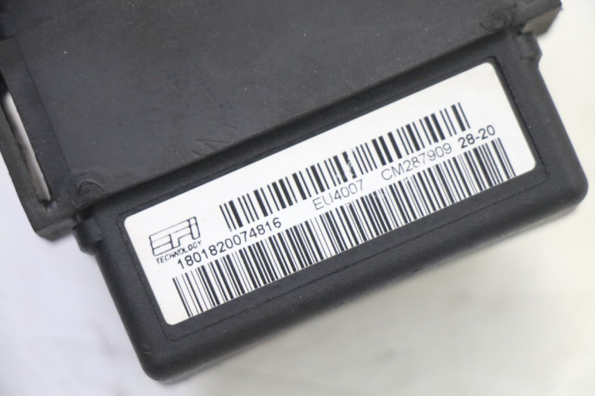 photo de CDI STEUERGERÄT PIAGGIO NRG POWER PUREJET 50 (2018 - 2021) - Technische Nahaufnahme