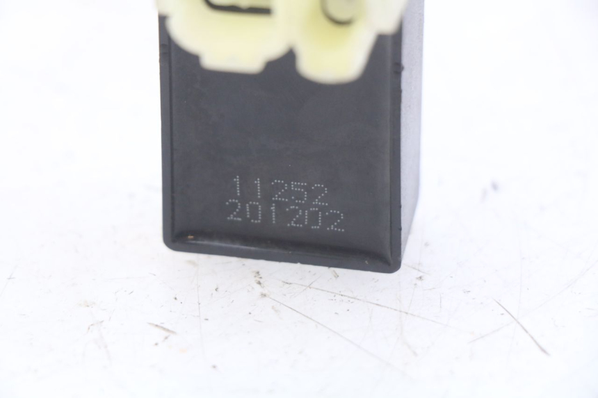 photo de CDI-STEUERGERäT SELECT UP OCTALIS 125 (2007 - 2012) - Zoom auf Gebrauchszustand