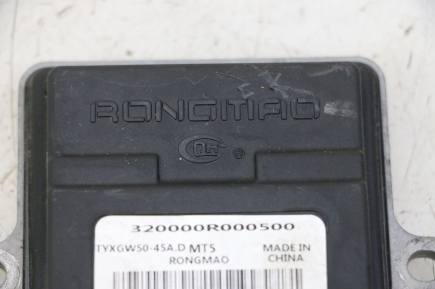 photo de CDI STEUERGERÄT JM MOTORS OLDIES GT 4T 50 (2018 - 2025) - Technische Nahaufnahme