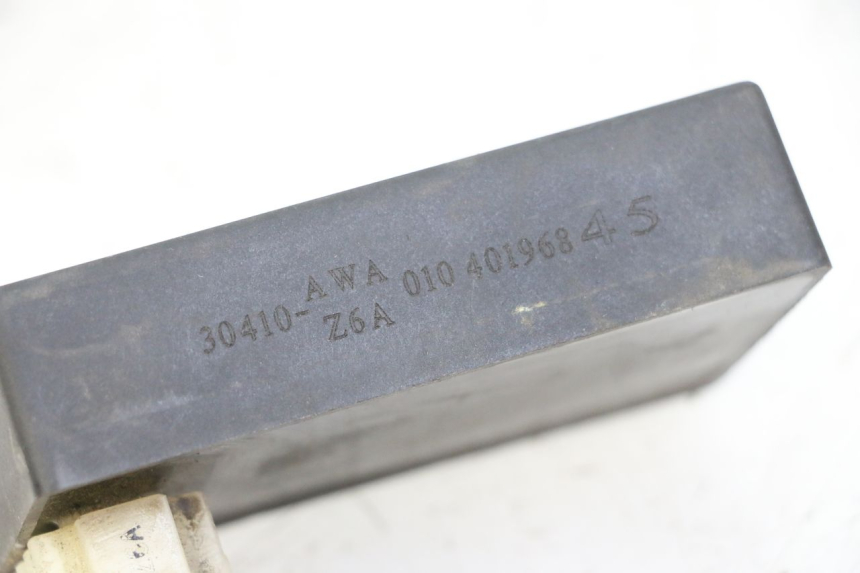 photo de CDI-STEUERGERäT PEUGEOT TWEET 4T 50 (2014 - 2019) - Detailansicht des Bauteils