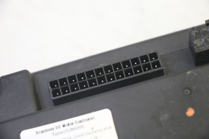 photo de CDI STEUERGERÄT EFUN PUSA 1 - Technische Nahaufnahme