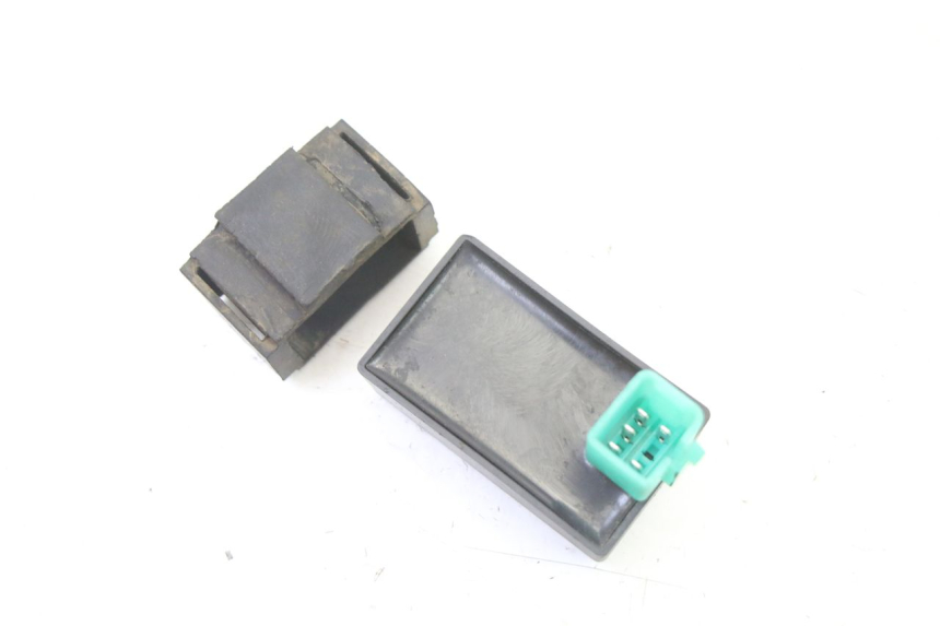 photo de CDI-STEUERGERäT APOLLO RXF 125 - Zoom auf Gebrauchszustand