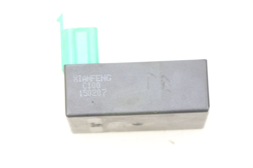 photo de CDI-STEUERGERäT CHINESE QUAD SPEEDY DELUXE 125 - Zoom auf Gebrauchszustand