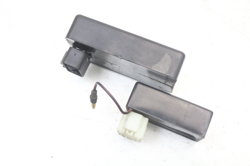 photo de CDI STEUERGERÄT KYMCO SUPER 8 125 (2008 - 2015) - Zoom auf Gebrauchszustand