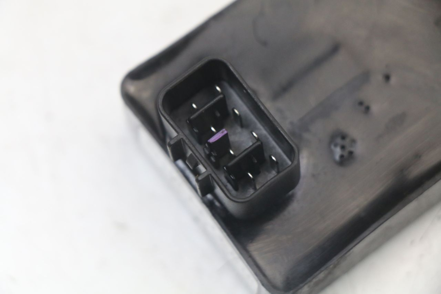 photo de CDI STEUERGERÄT KYMCO SUPER 8 125 (2008 - 2015) - Oberflächenzustand und Material