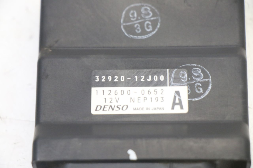 photo de CDI STEUERGERÄT SUZUKI BURGMAN 125 (2015 - 2017) - Zoom auf Gebrauchszustand