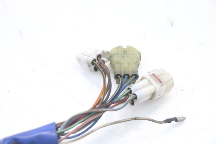 photo de CDI-STEUERGERäT YAMAHA YP MAJESTY 125 (2007 - 2010) - Details der Befestigungspunkte