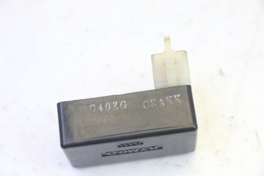 photo de CDI STEUERGERÄT KYMCO ZING 125 (1997 - 2003) - Zoom auf Gebrauchszustand