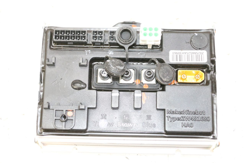 photo de CDI STEUERGERÄT SEGWAY NINEBOT ZT3 PRO 1 - Hauptansicht