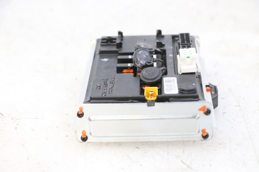 photo de CDI STEUERGERÄT SEGWAY NINEBOT ZT3 PRO 1 - Zoom auf Gebrauchszustand