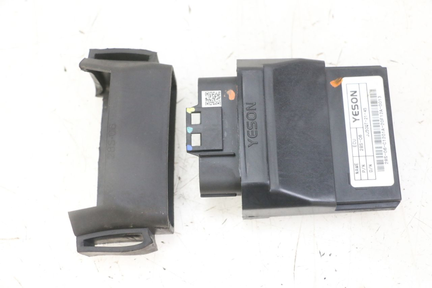 photo de EINSPRITZUNGSGEHÄUSE VENESI FLY RETRO 4T 50 (2020 - 2025) - Hauptansicht