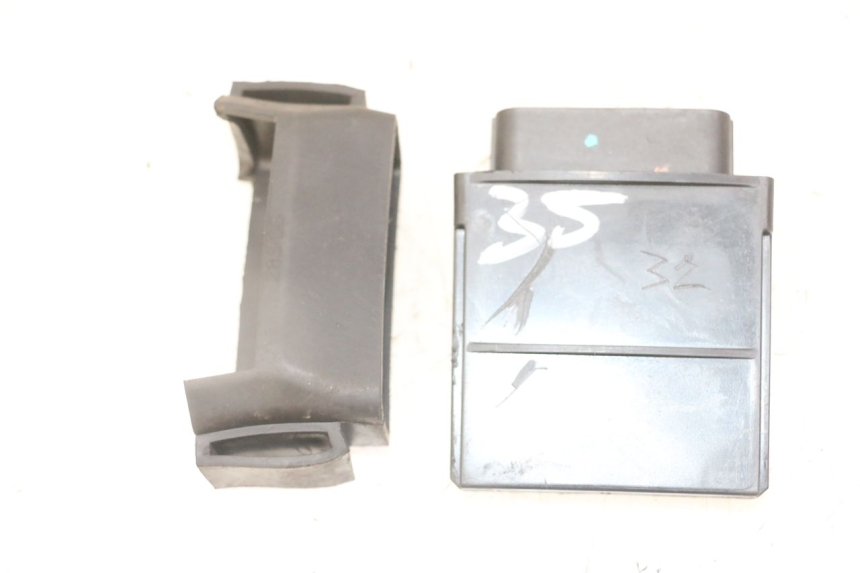 photo de EINSPRITZUNGSGEHÄUSE VENESI FLY RETRO 4T 50 (2020 - 2025) - Detailansicht des Bauteils