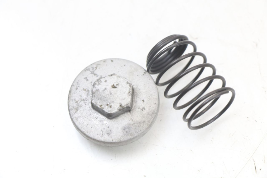 photo de ÖLWANNE-DECKEL PEUGEOT KISBEE 4T 50 (2010 - 2017) - Zoom auf Gebrauchszustand