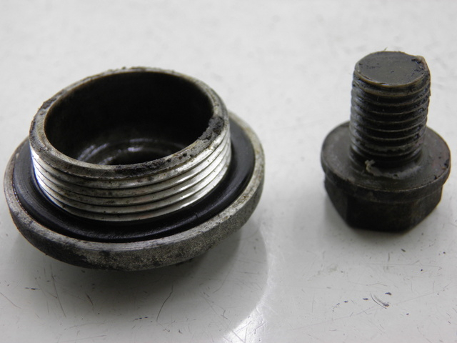 photo de ÖLDECKEL PEUGEOT V-CLIC VCLIC 50 (2007 - 2013) - Zoom auf Gebrauchszustand